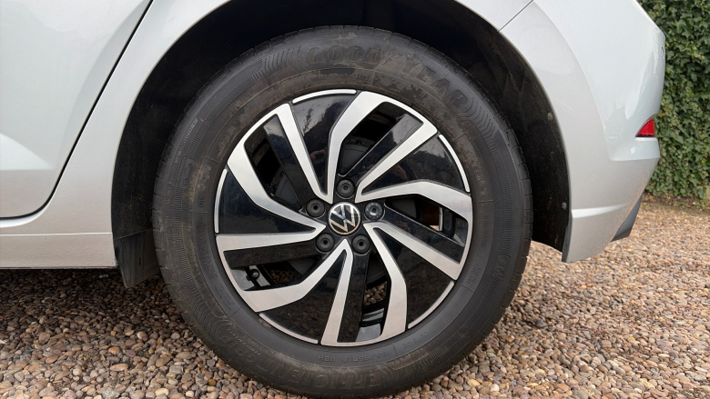 Volkswagen Polo 1.0 TSI Life 5dr Petrol Hatchback